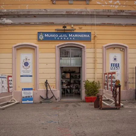 ゲストハウス Habibi Gerard