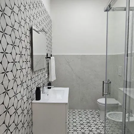 Πανσιόν Habibi Gerard Τόρρε ντελ Γκρέκο